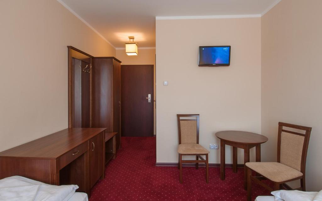 Hotel Grant Leszno  Buitenkant foto