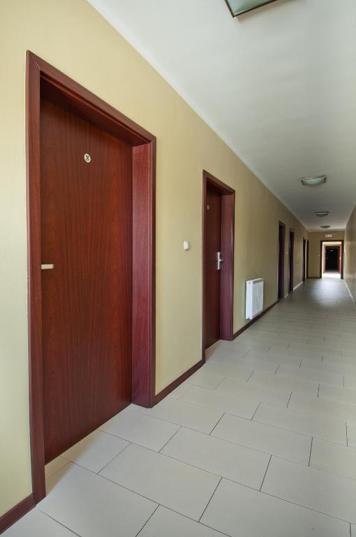 Hotel Grant Leszno  Buitenkant foto