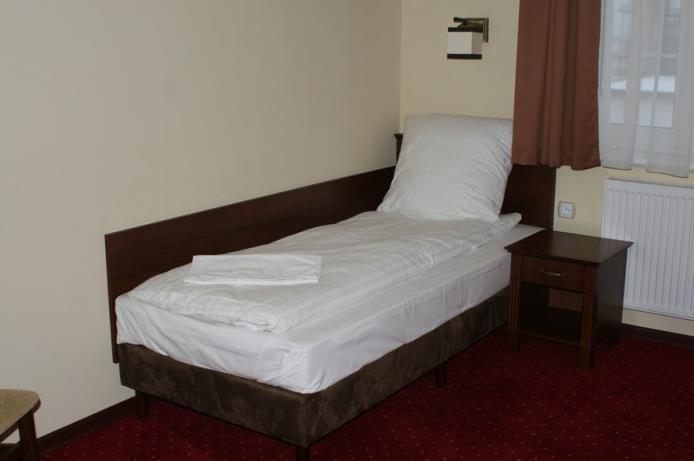Hotel Grant Leszno  Buitenkant foto